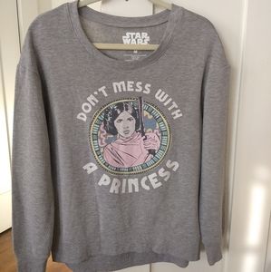 3/$20 Star Wars super soft size medium sweatshirt